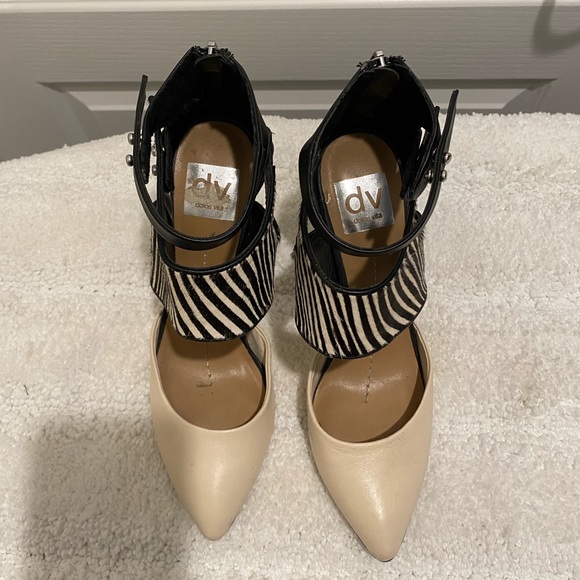 Dolce Vita heels - Picture 2 of 5